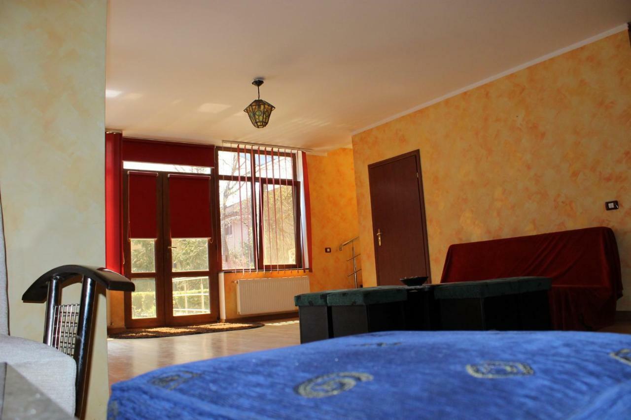 Cristalex Villaverde Bucharest Pantelimon Εξωτερικό φωτογραφία